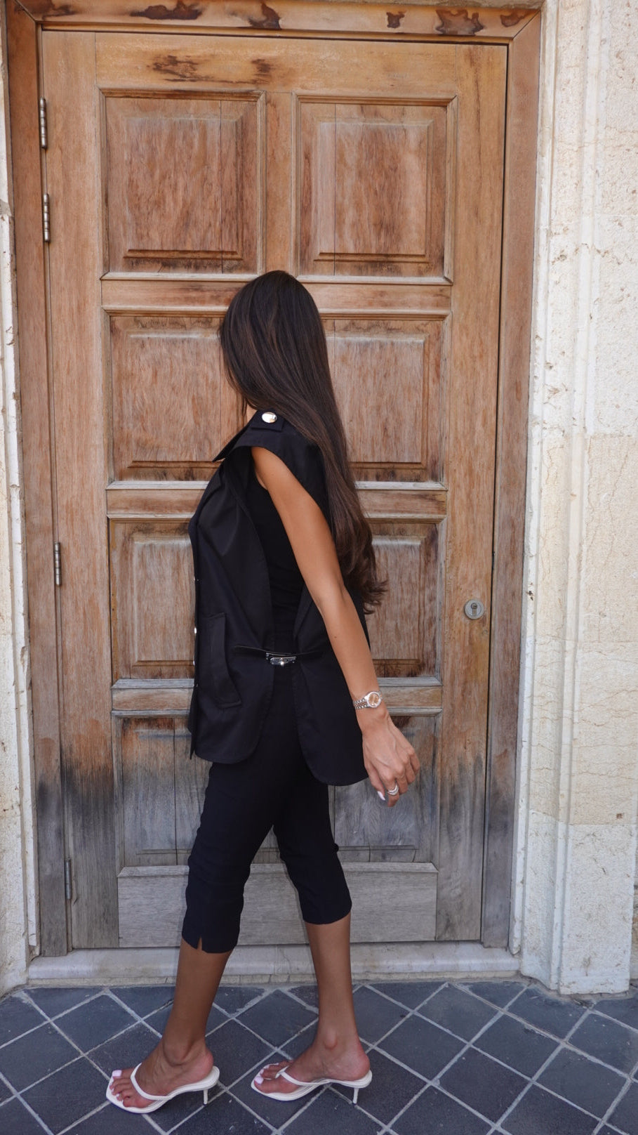 The Elan Noir Vest