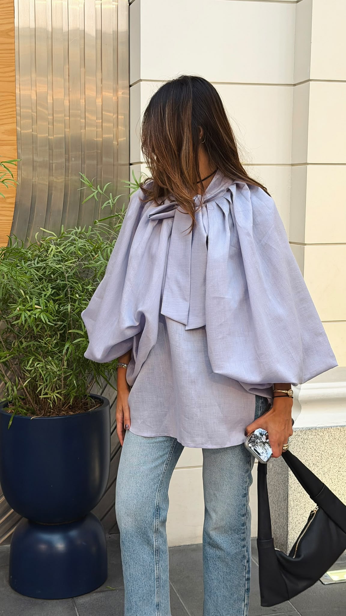 THE VELA TOP