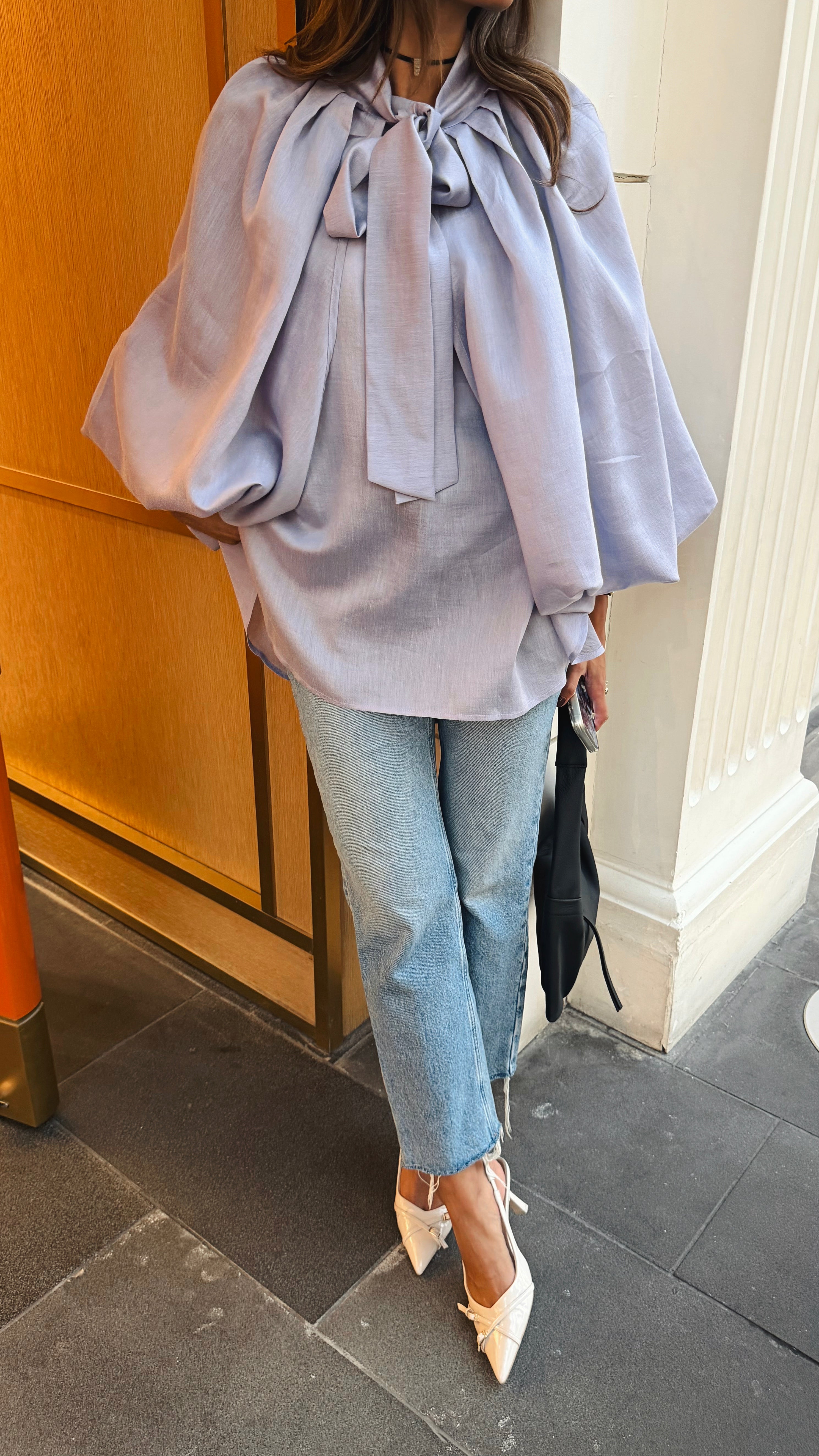THE VELA TOP
