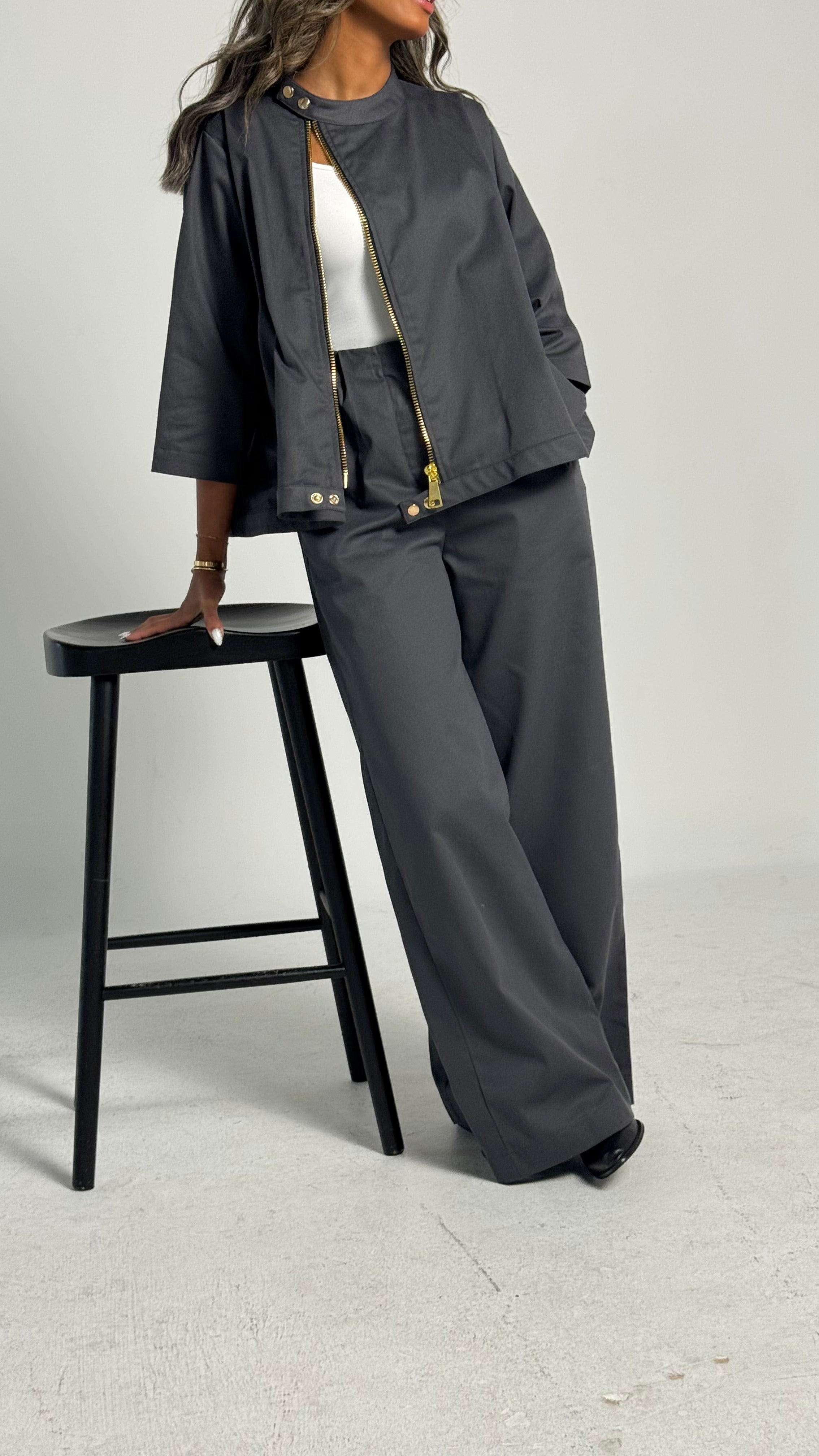 Mate by Code8 Graphite Ease Set