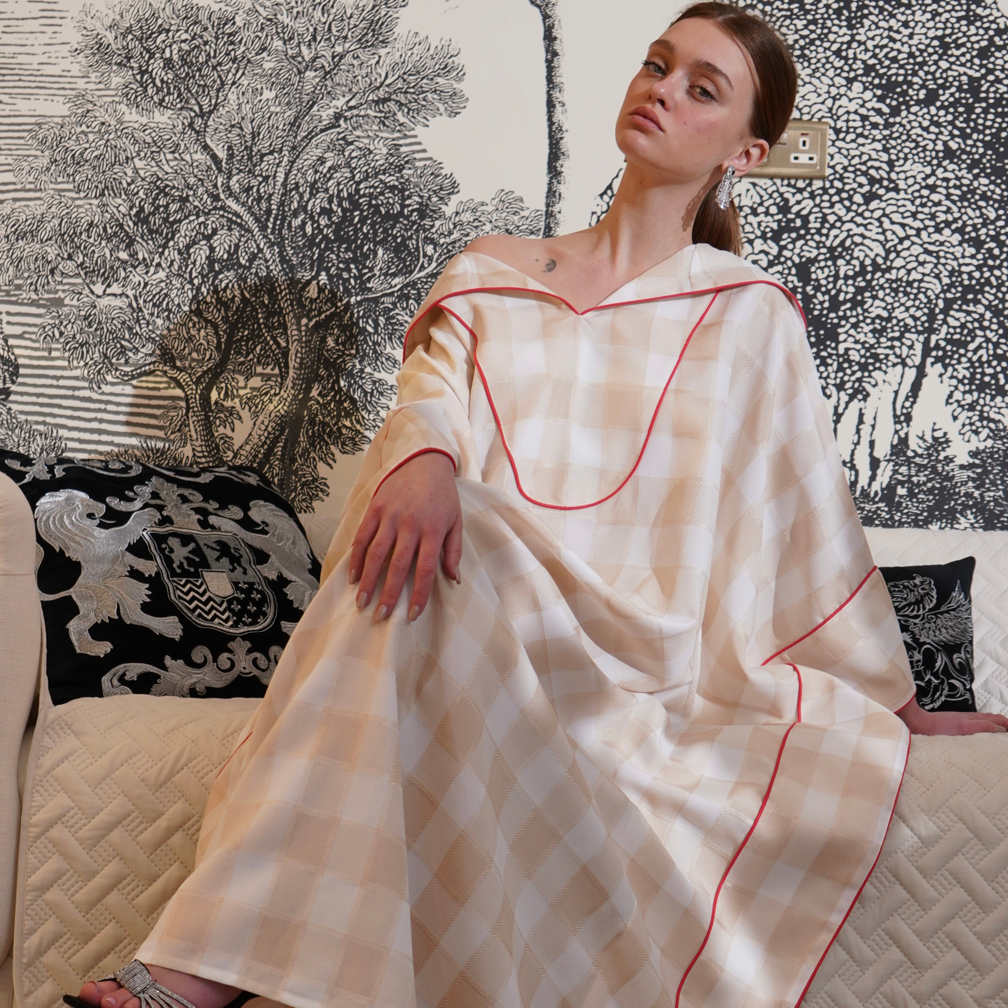 Detailed Checkered Jalabiya