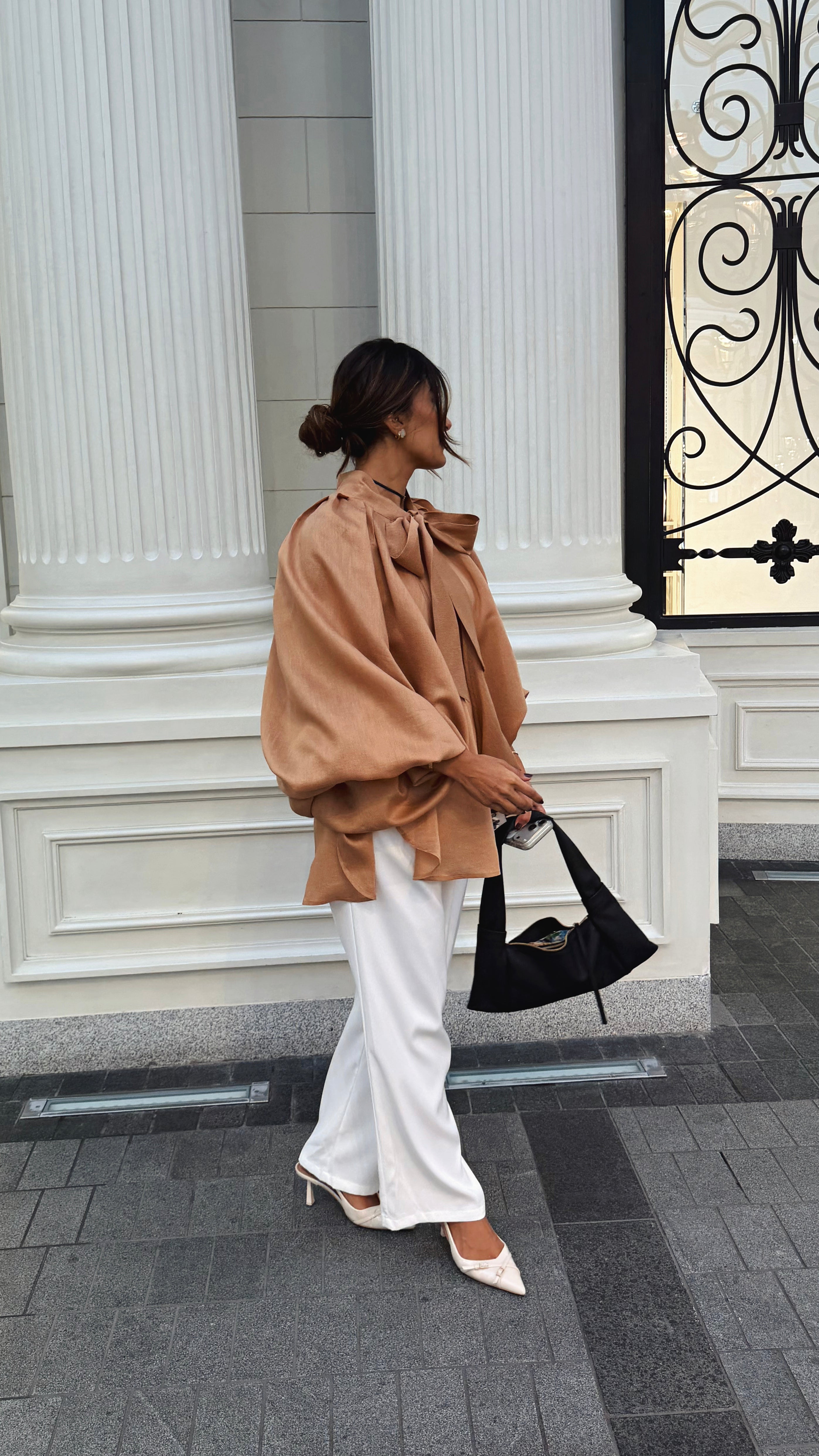 THE SORA TOP