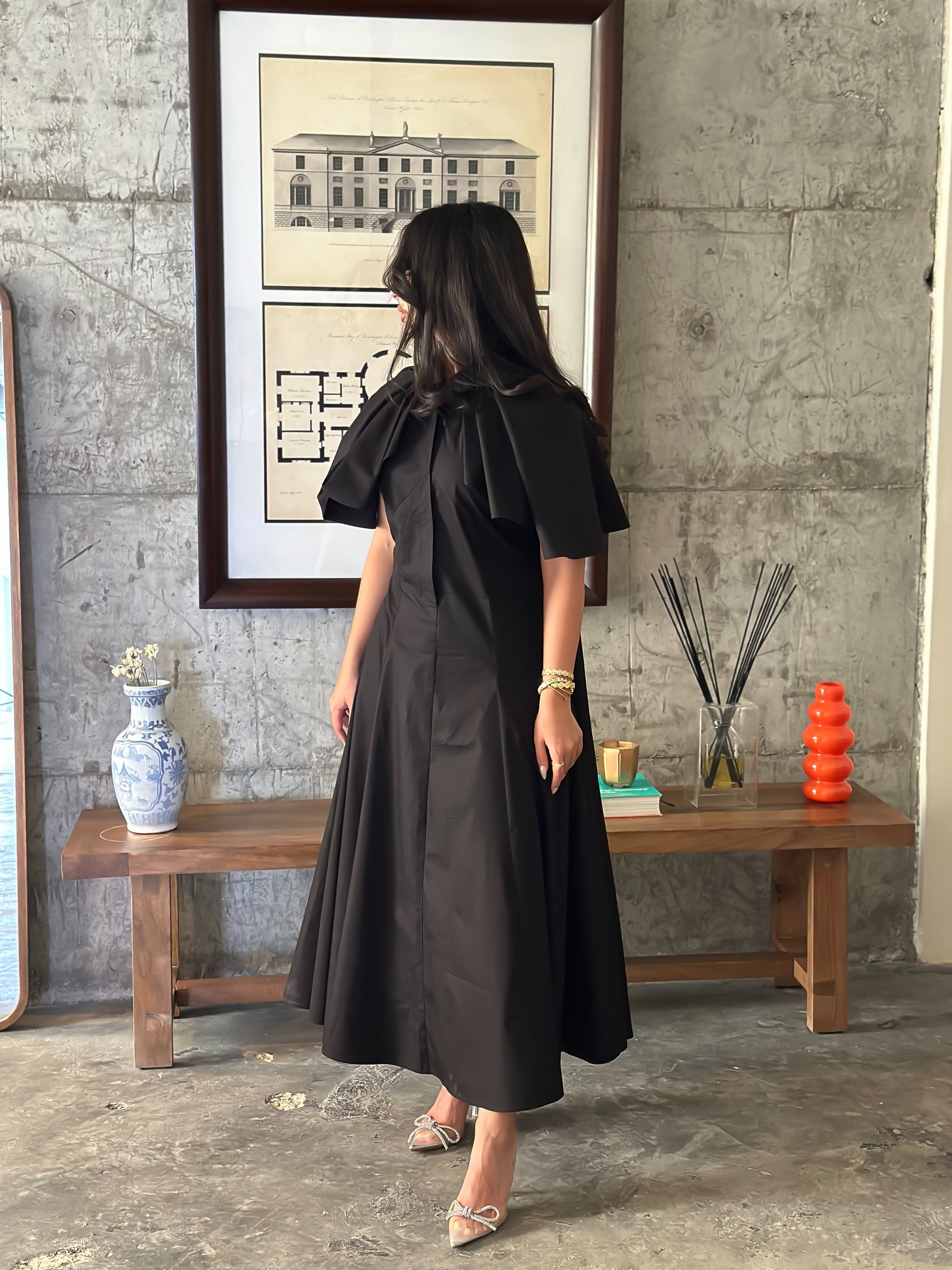 MATE by CODE8- Wing Shoulder Midi Dress