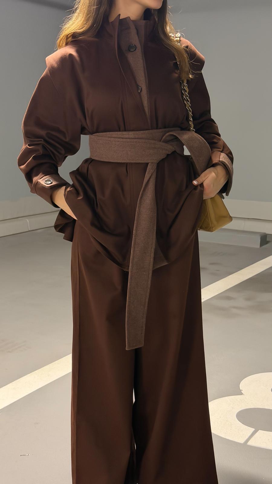 Mate by Code8 Sepia Silhouette Set