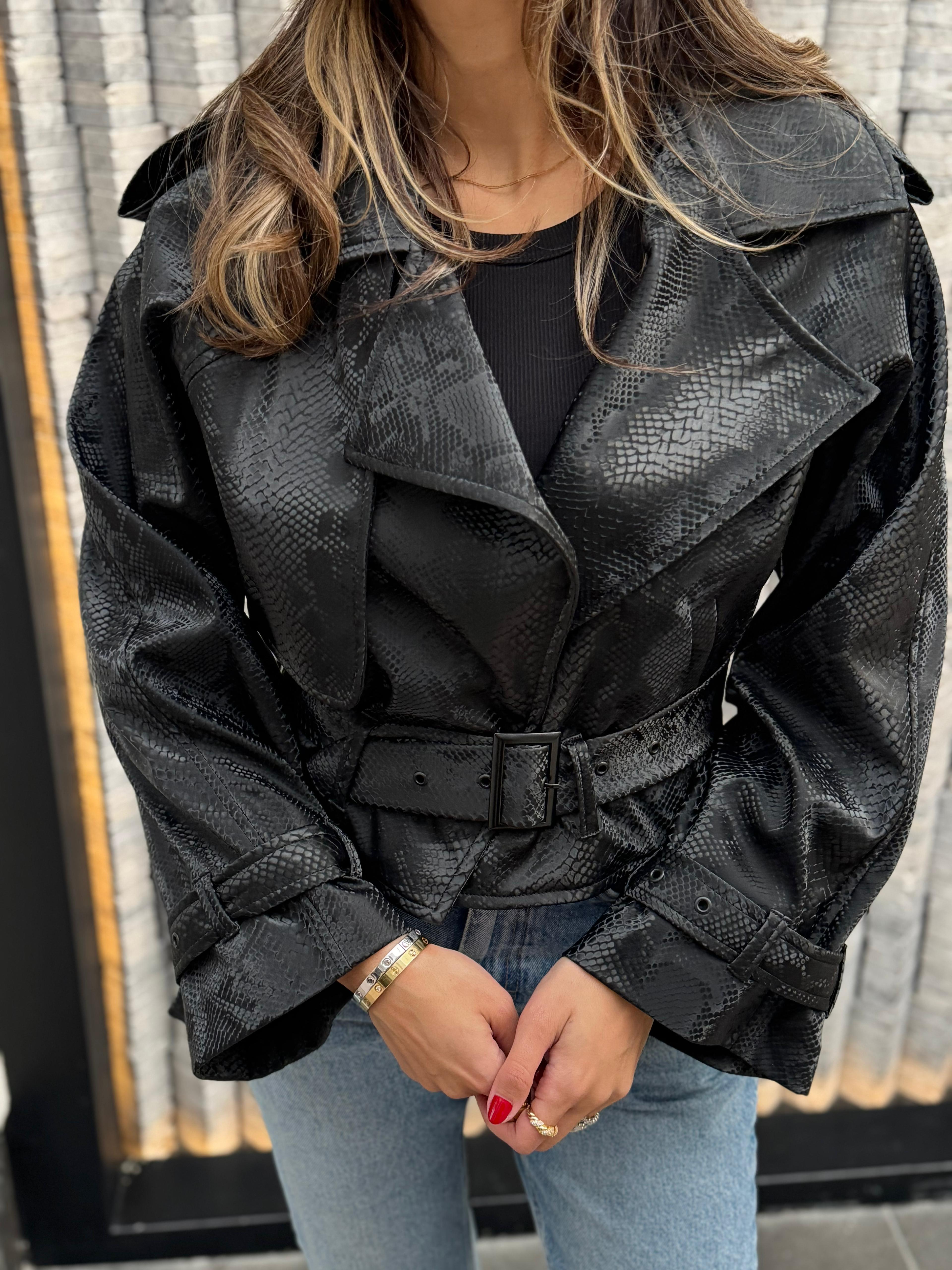 Detail Cropped Jacket