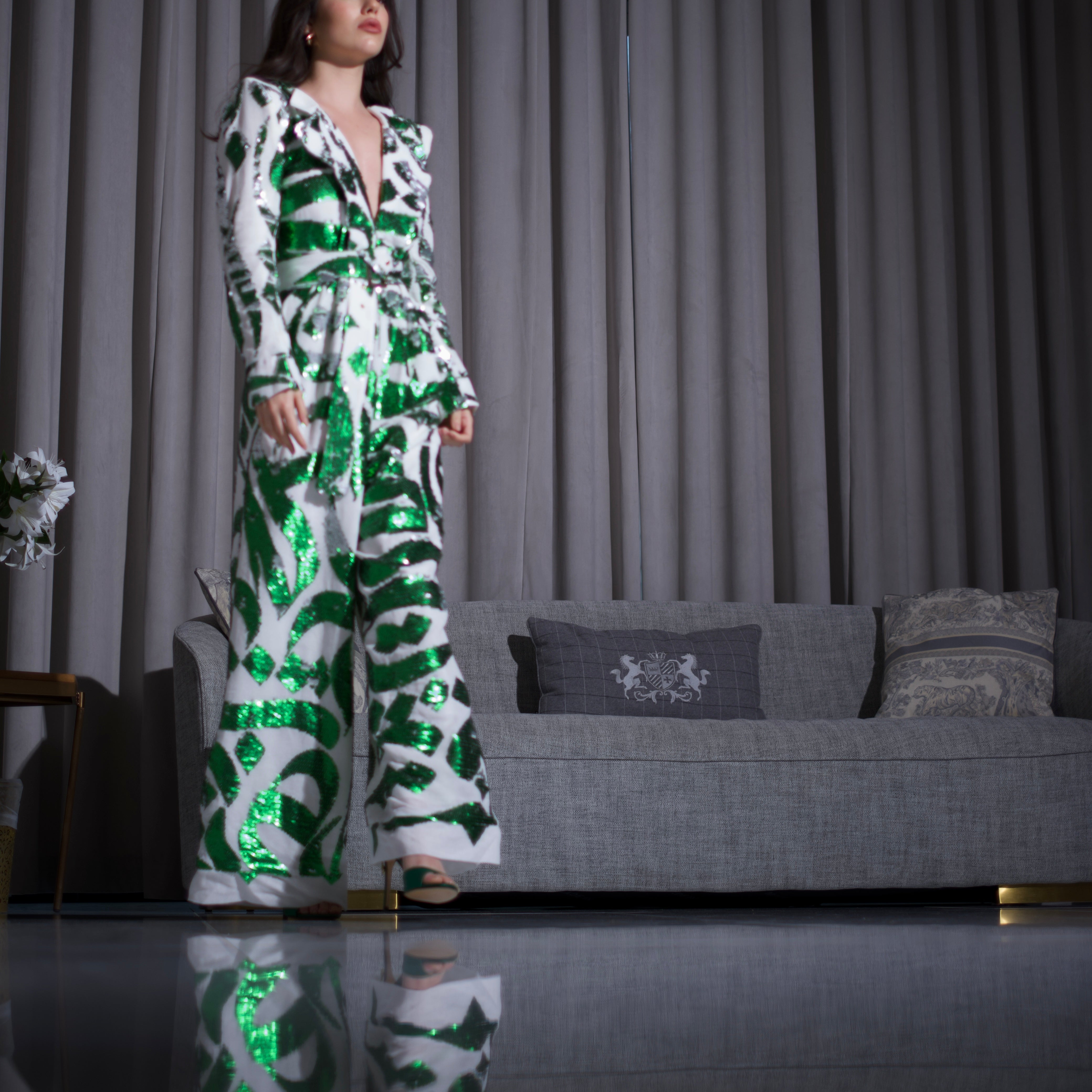 Daraa Detailed Belted Jumpsuit